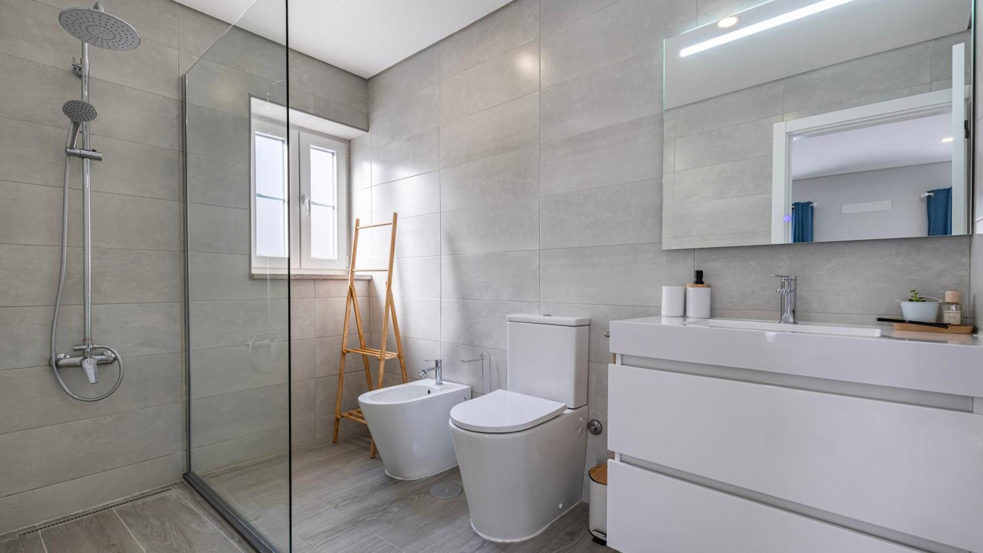 Belem Charming 2bdr House By Lovelystay *